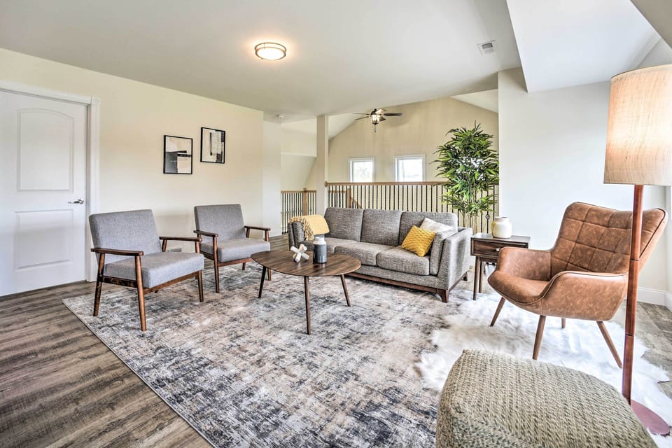 Athens Vacation Rental | 5BR | 2.5BA | 2,800 Sq Ft | 1 Step to Enter