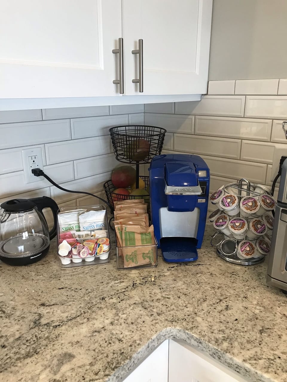 Enjoy the complimentary breakfast items 