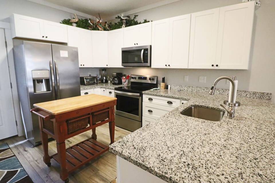 Fully equipped kitchen