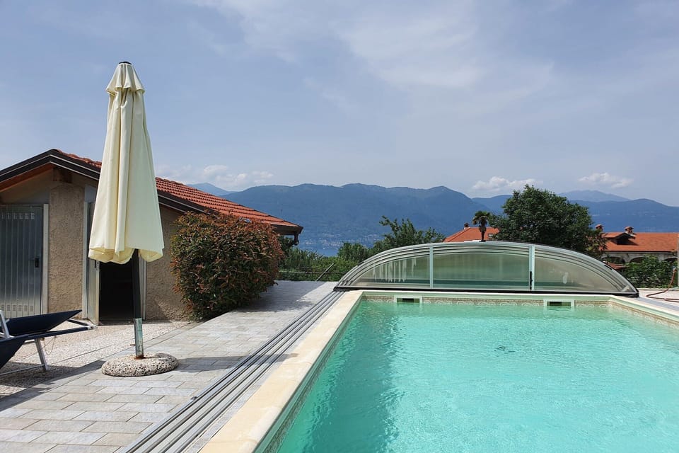 Holiday Home Swimming Pool
