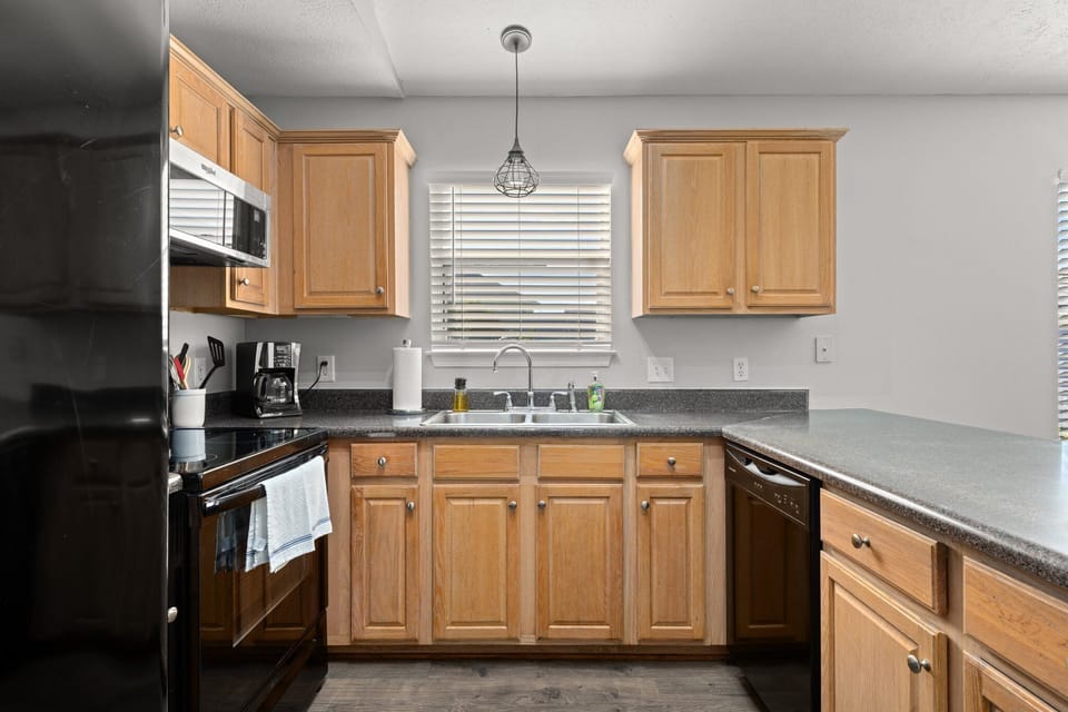 Well stocked kitchen with all you need to cook during your stay. If you decide to cook on vacation that is..