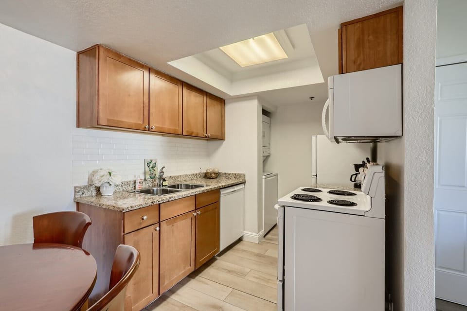 The Kitchen 