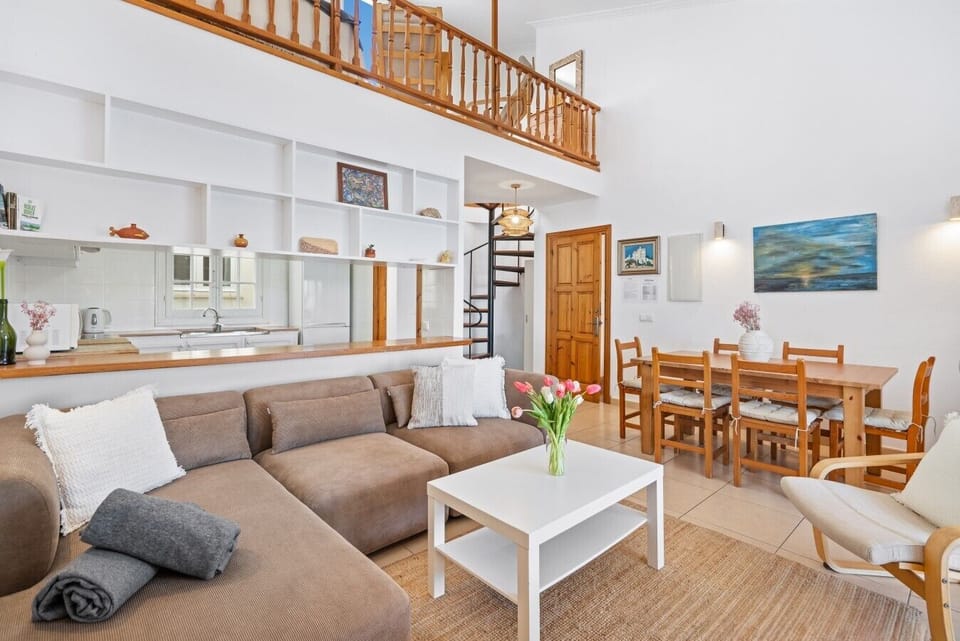 Apt. 113-1, Fornells 26