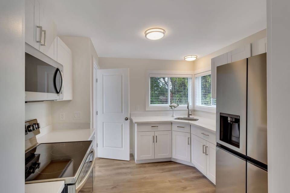 Fully stocked kitchen