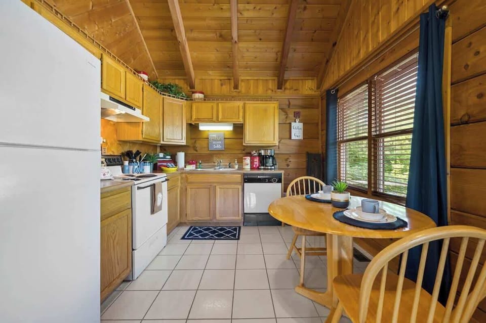 Complete kitchen and dining