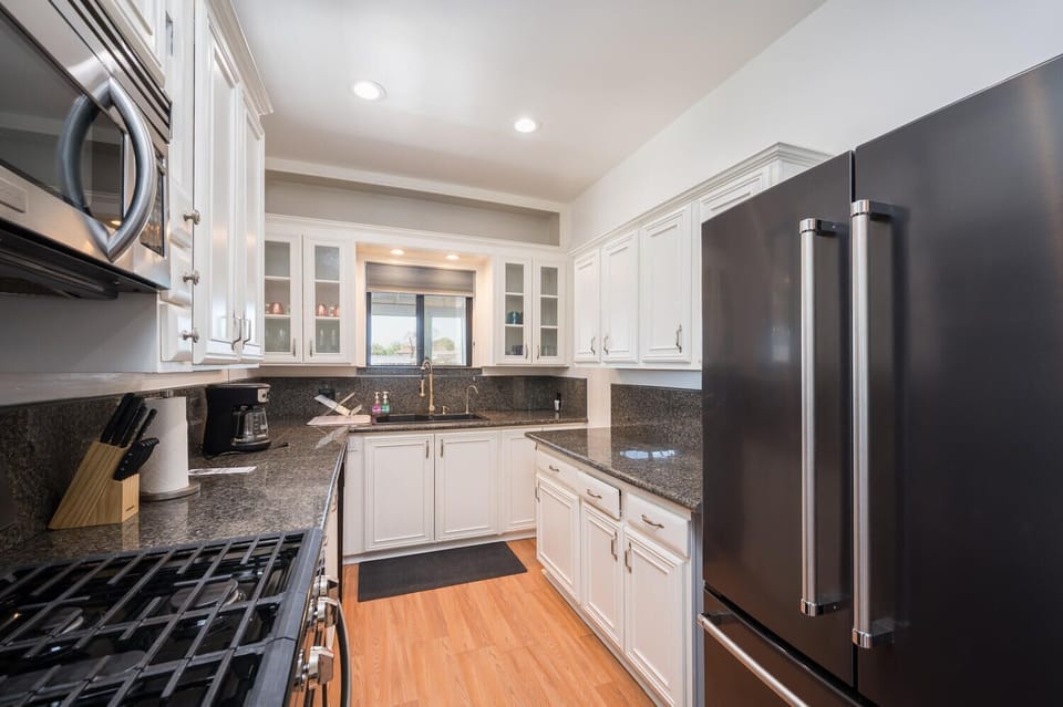 Littlefield 1890 Victorian Retreat (240)