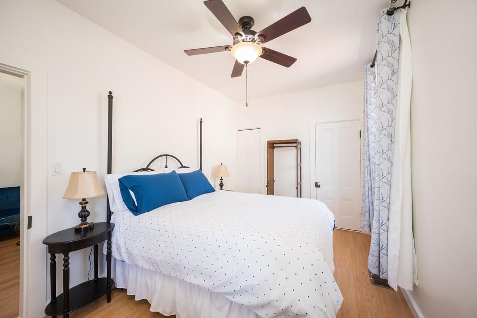 Littlefield 1890 Victorian Retreat (246)