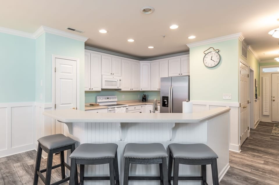 Sunset Island 37 Fountain Drive West unit 3C Kitchen