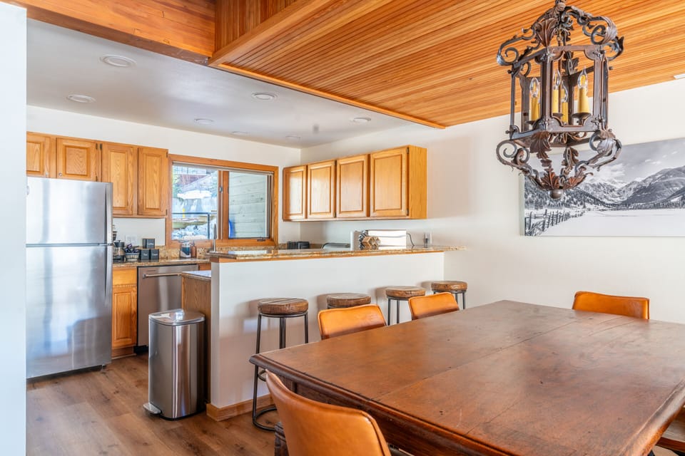 Open floor plan.