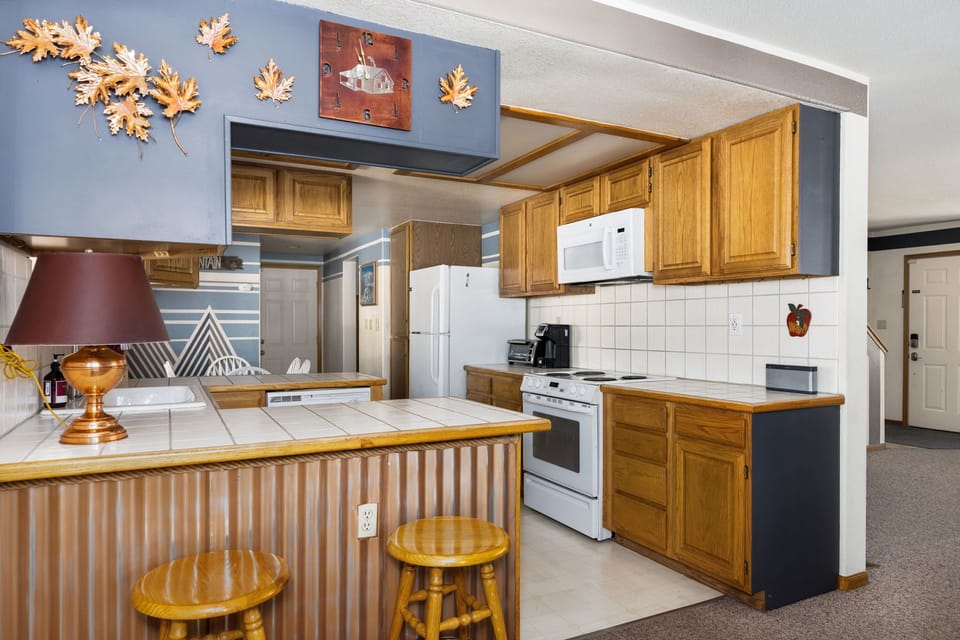 Spacious kitchen perfect for your culinary skills!