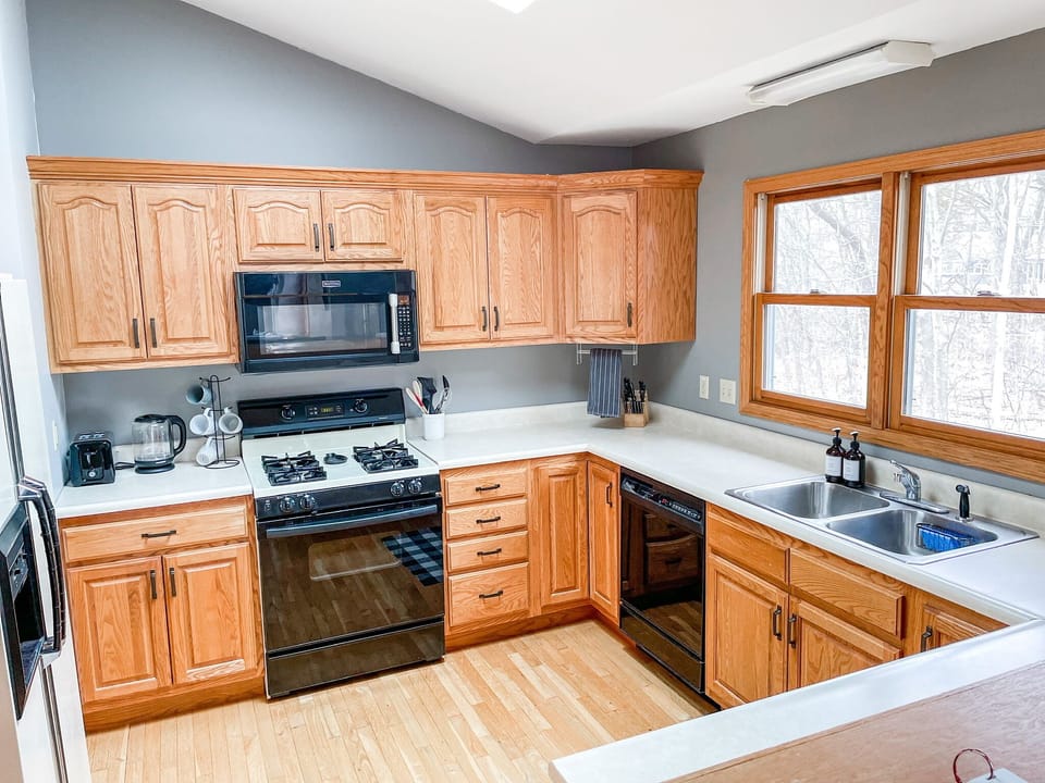 Kitchen stocked with all essentials *all new appliances- not pictured)