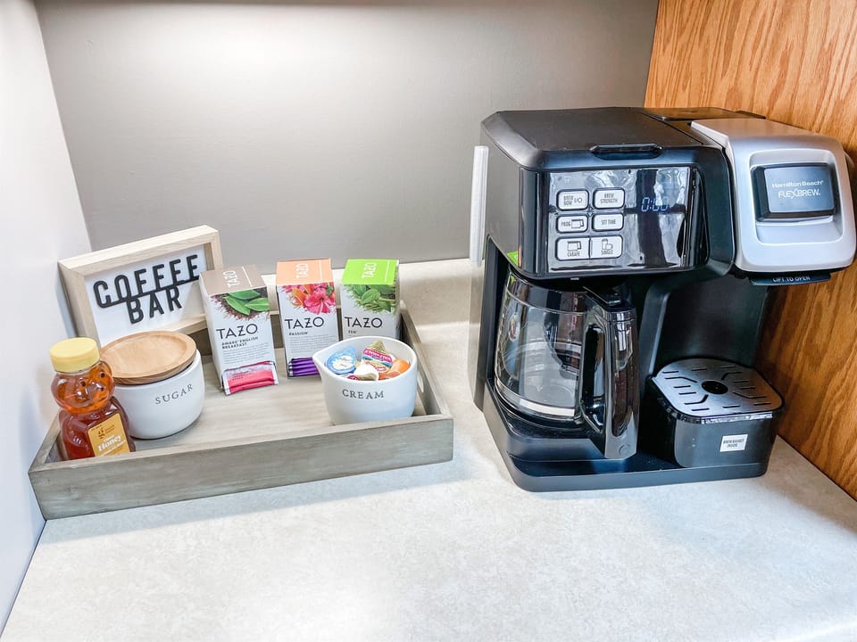 Complimentary Coffee & Tea Bar