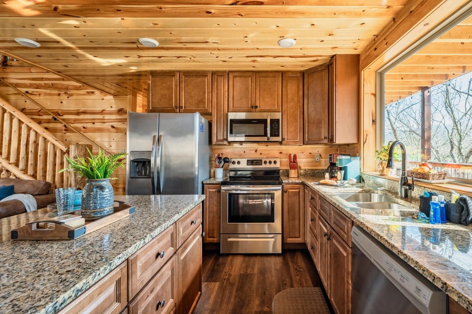 Make your favorite meal in the spacious kitchen! 