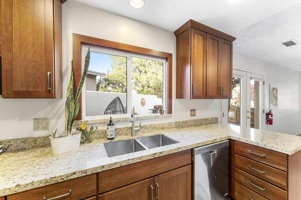 Fully equipped kitchen