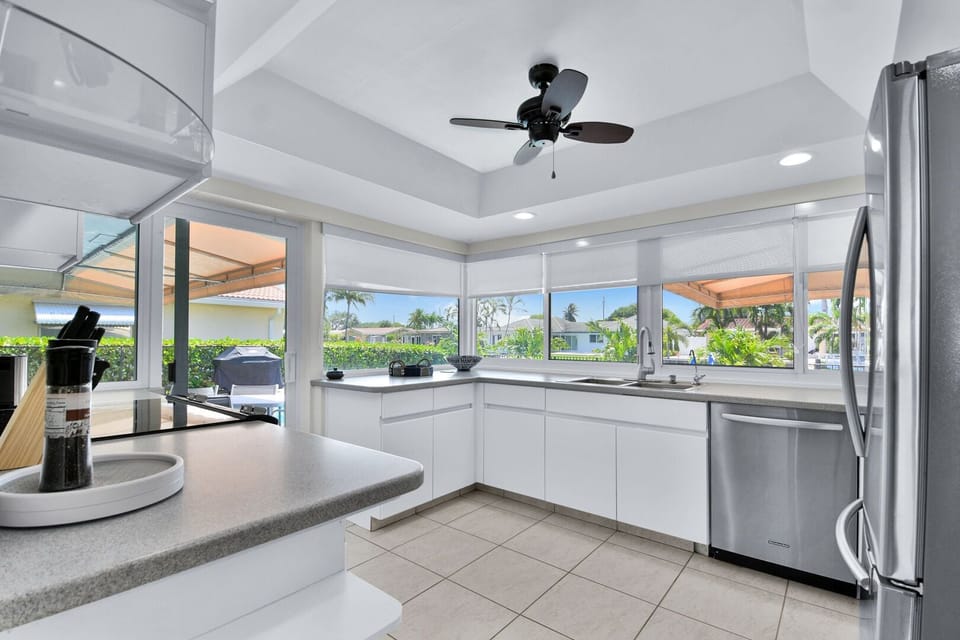 Modern Kitchen