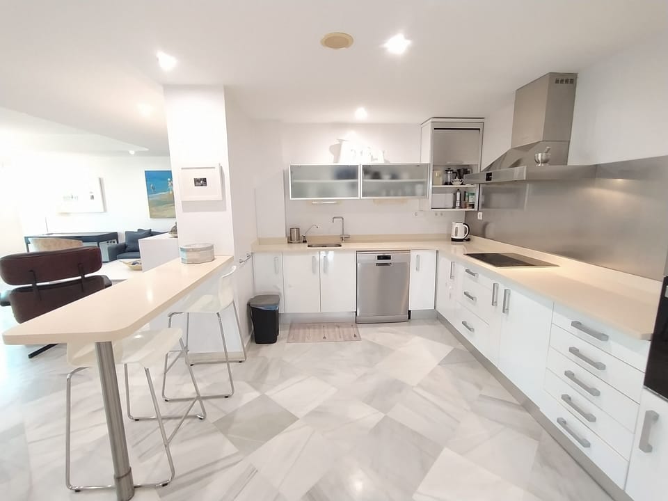 Open kitchen