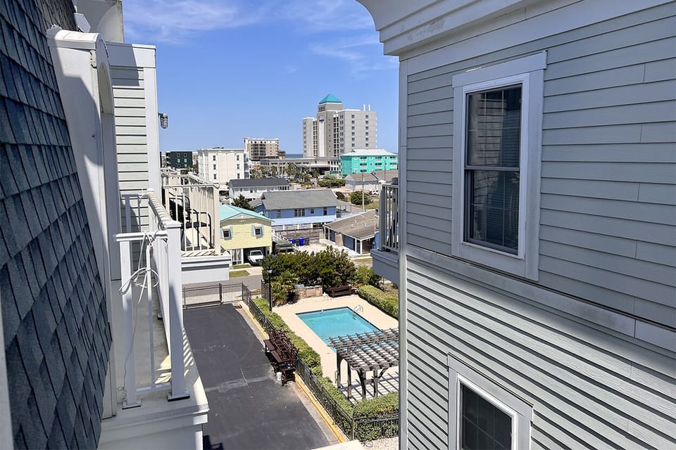 Balcony Views of Boardwalk