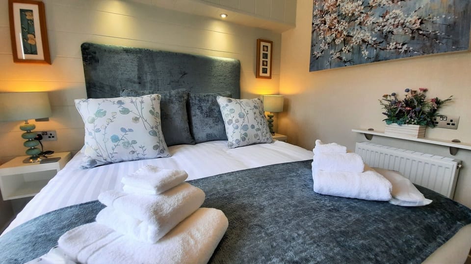 Master Bedroom 2
