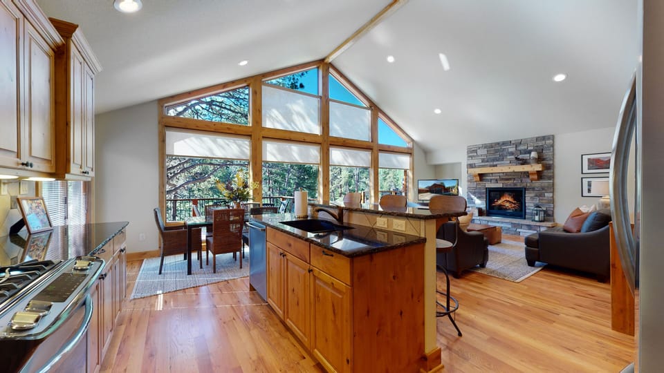 Kitchen with center island bar
