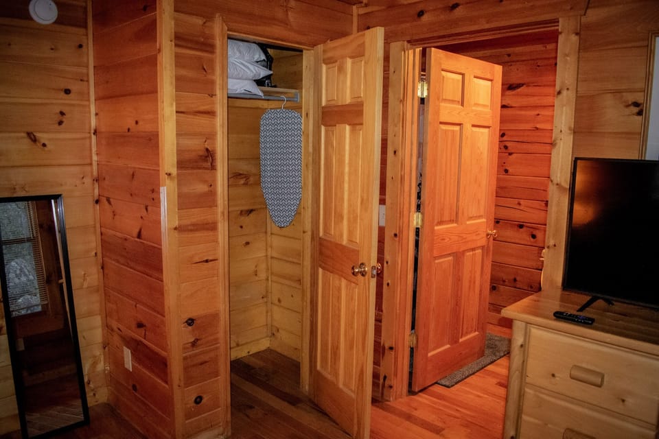 King suite’s closet