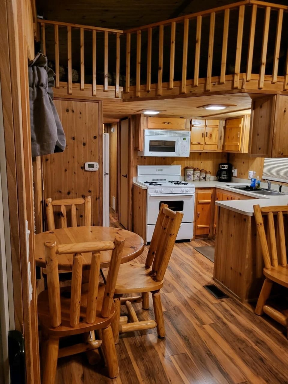 Kitchen/Dining