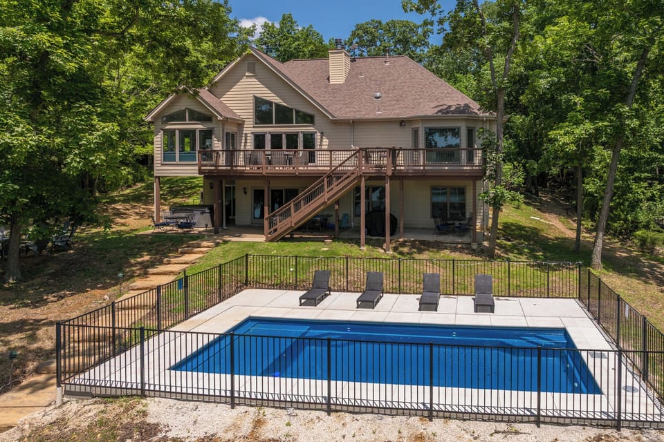 Brand-New Inground Pool!