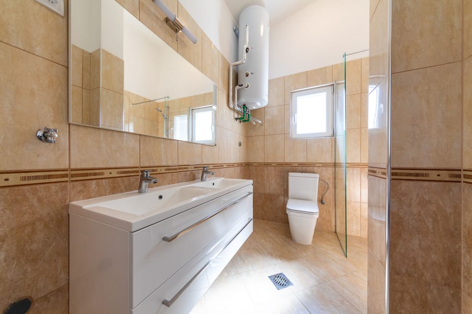 Modern bathroom with shower