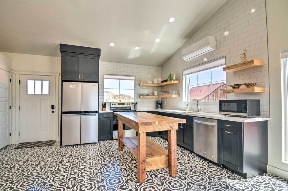 Fully Equipped Kitchen | Cooking Basics