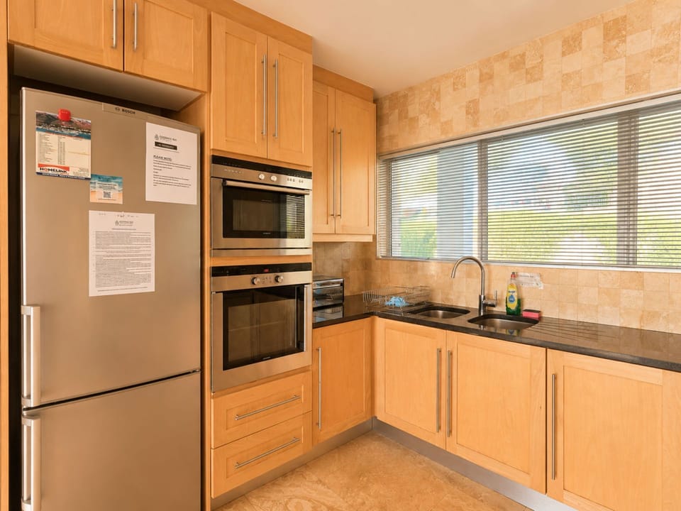 The kitchen 