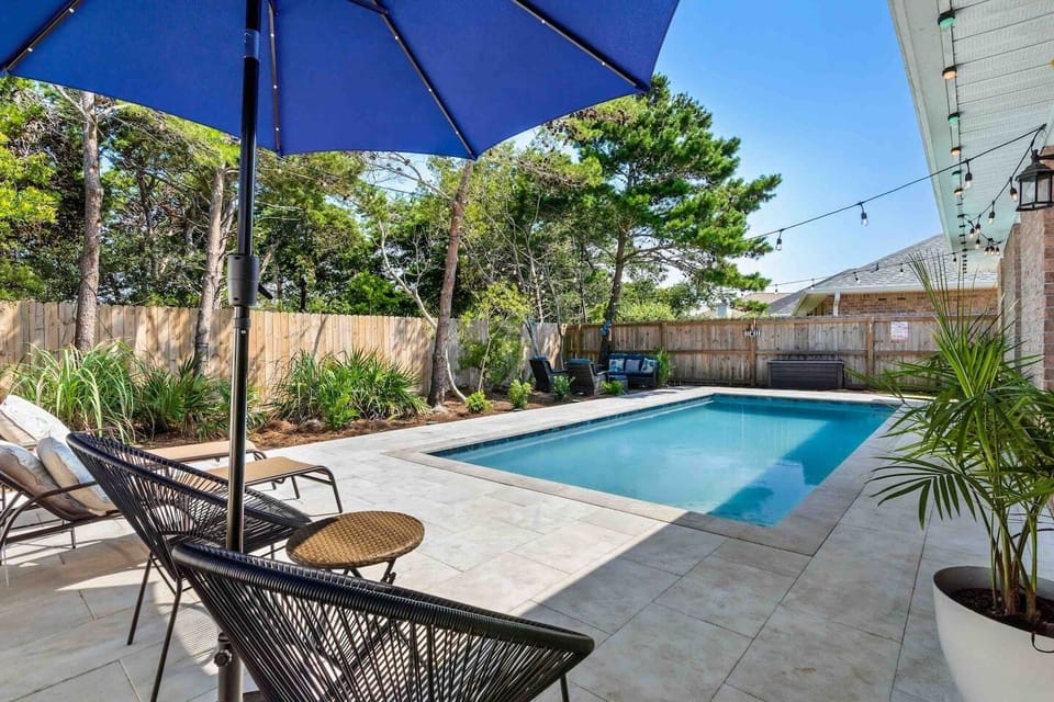 Private Pool