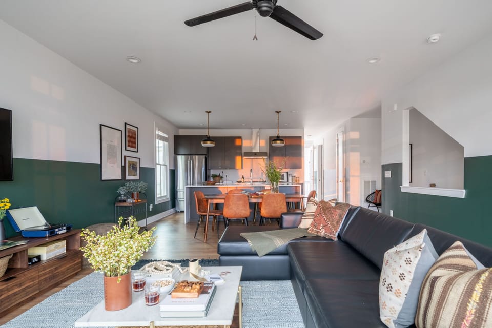 Open floor plan.
