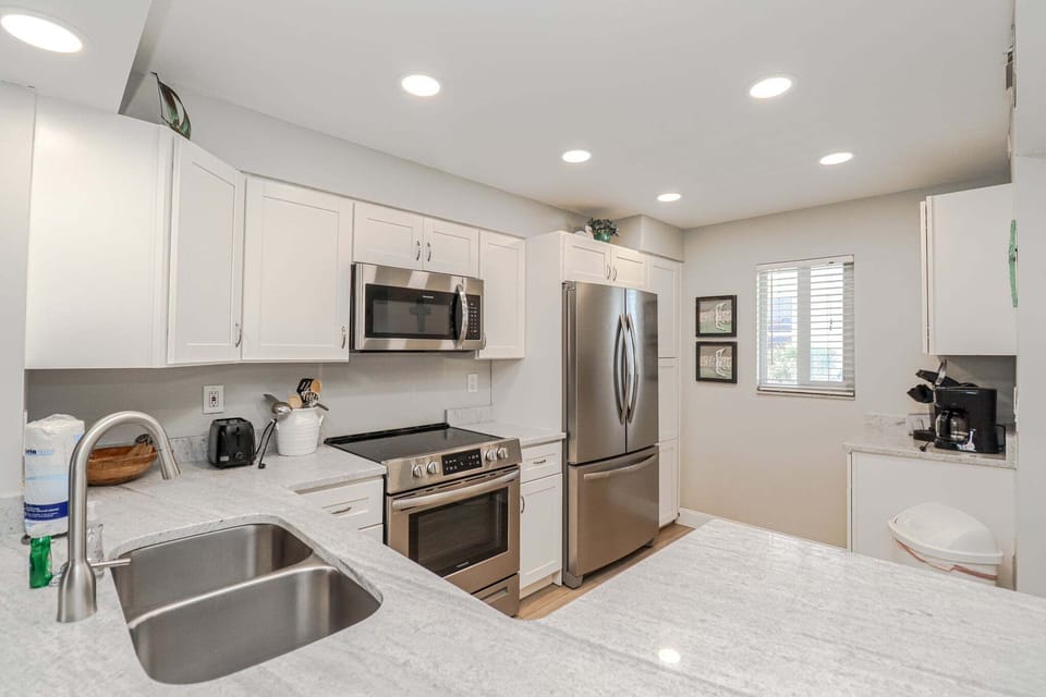 St. Augustine Beach Rentals Kitchen