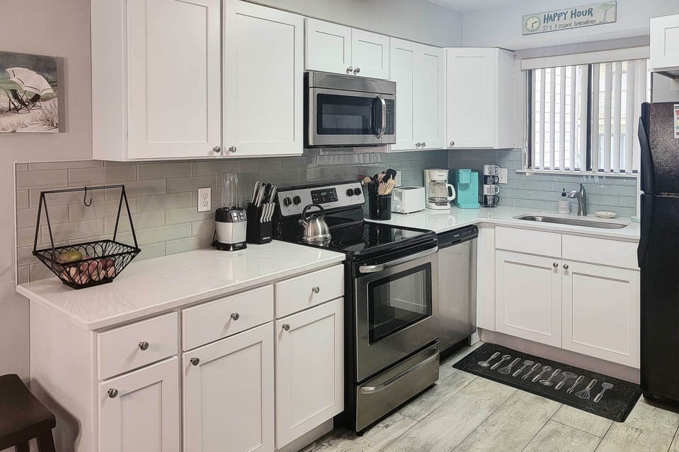 Kitchen | Fully Equipped