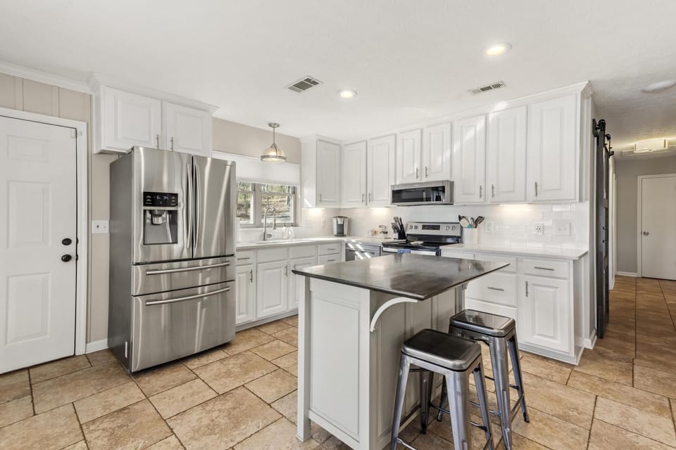 Main house, Kitchen