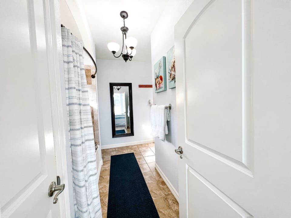 Both bathrooms provide ultimate luxury- tub/shower combo in both bathrooms.
