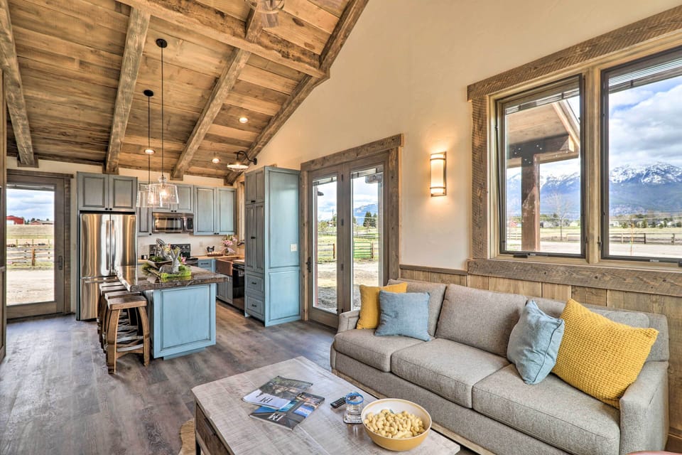 Living Area | Board Games | Books