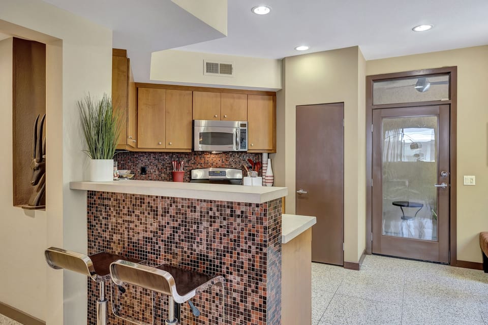 K0376 - Breakfast Bar