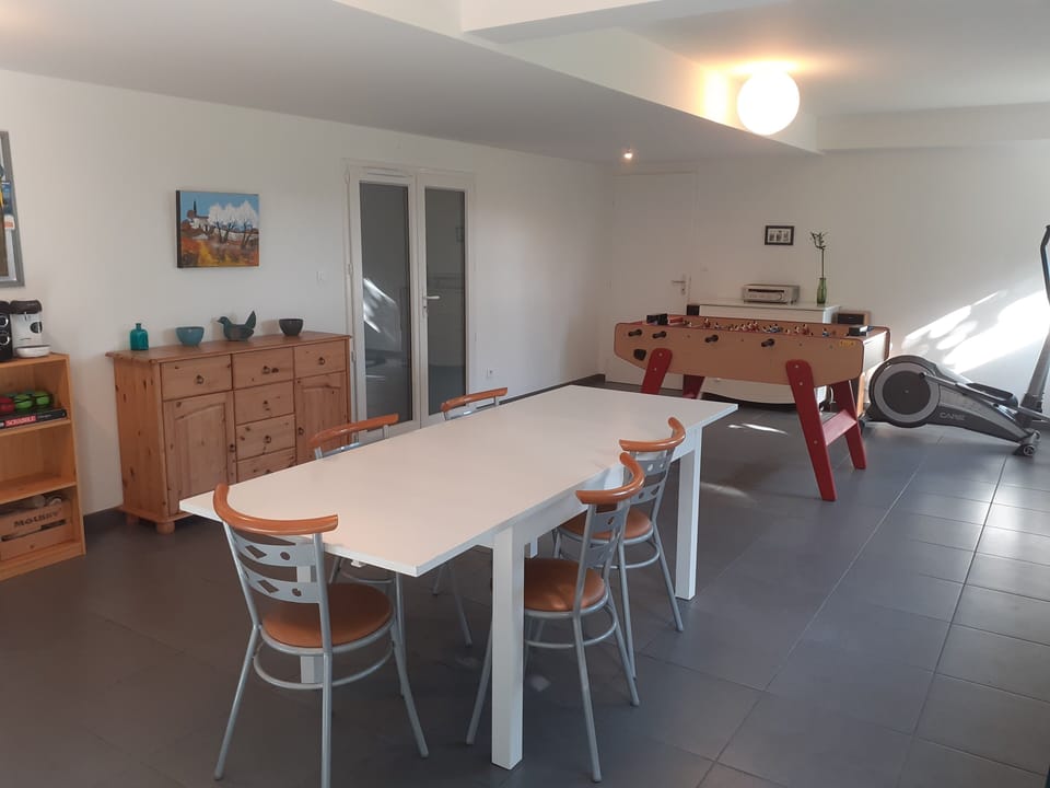 Game room