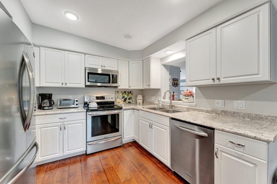 Complete appliances for easy kitchen prep and cleanup
