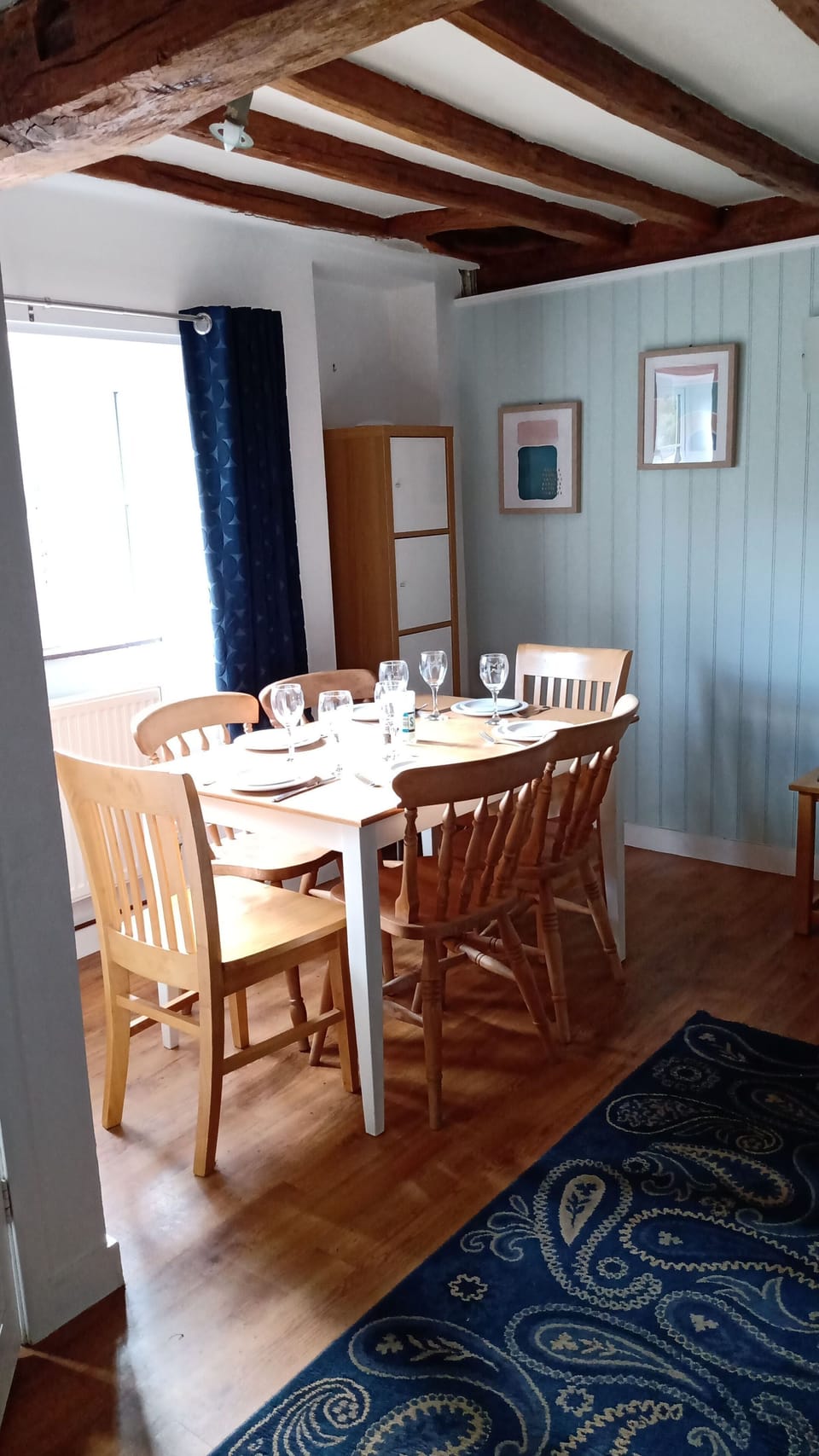 Old Hop Kiln dining area