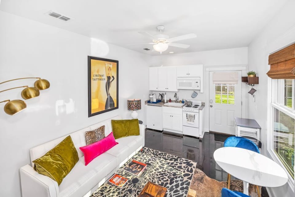 Welcome to your clean, comfortable & fully functional space in East Nashville!