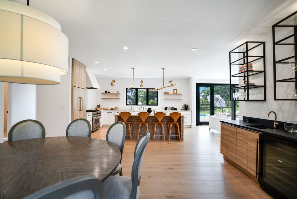 Kitchen and Wet bar