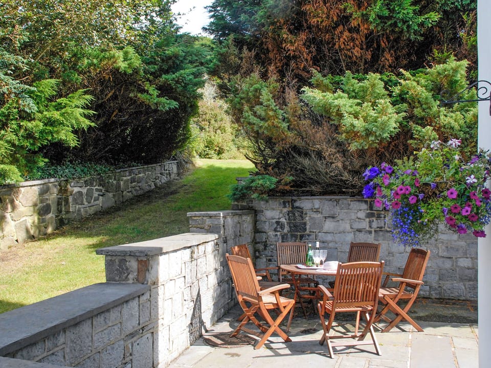 Outdoor area | Trinity Cottage - Burton Ferry Holiday Cottages, Burton, nr Milford Haven