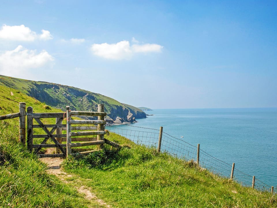 Outdoor area | Seascape, New Quay