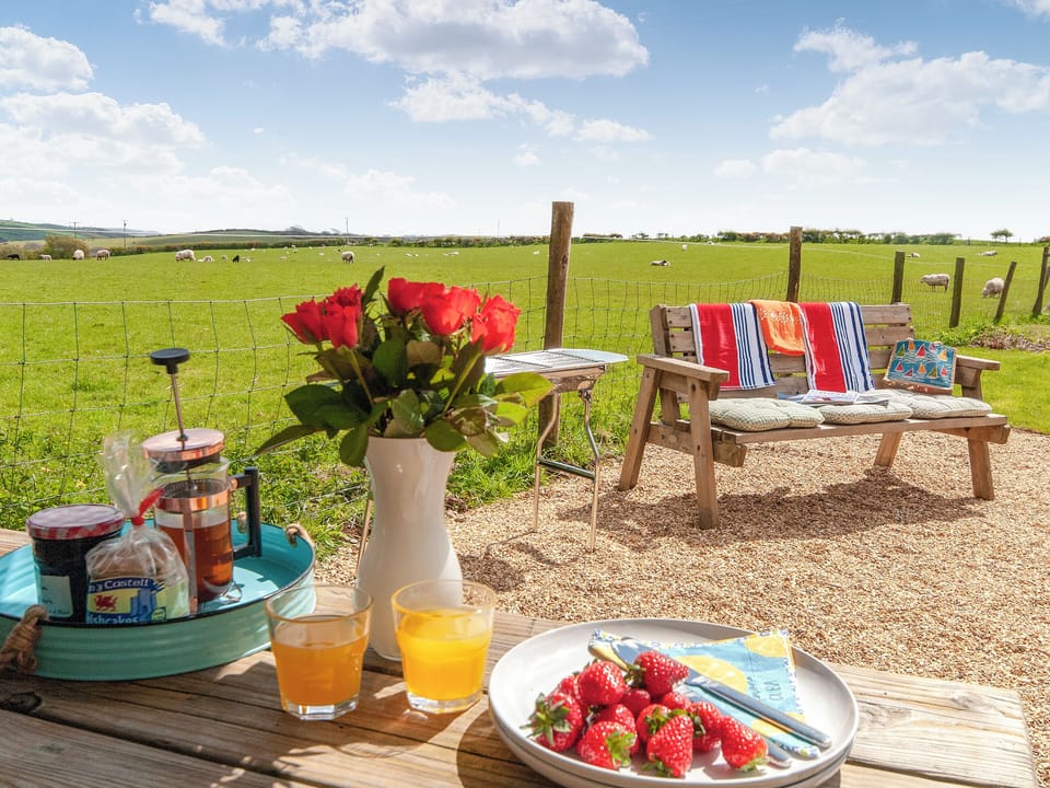 Outdoor area | Hafan Fach, Pembroke