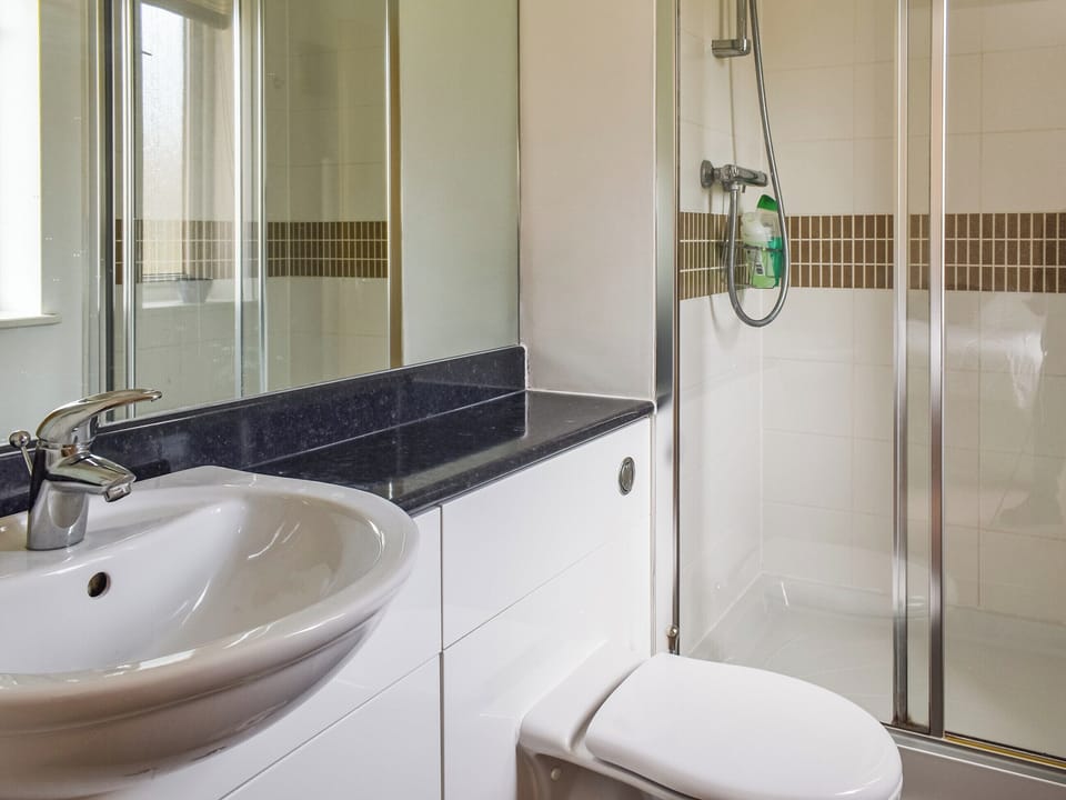 Shower room | Lime Court, Leatherhead, near Surrey