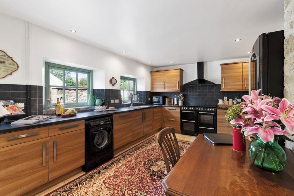Kitchen | The Coach House - Glaneirw Estate, Tanygroes, near Llangrannog