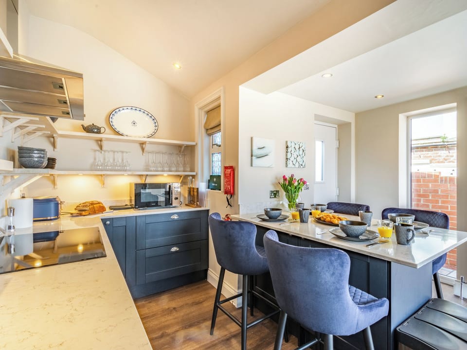 Kitchen/diner | Cliff View, Whitby