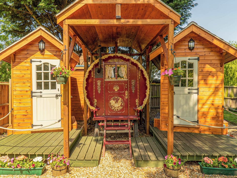 Outdoor area | Ruby Rose, Wisbech