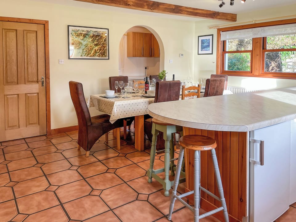 Kitchen/diner | Innish - Innish Holidays, Clachan Seil